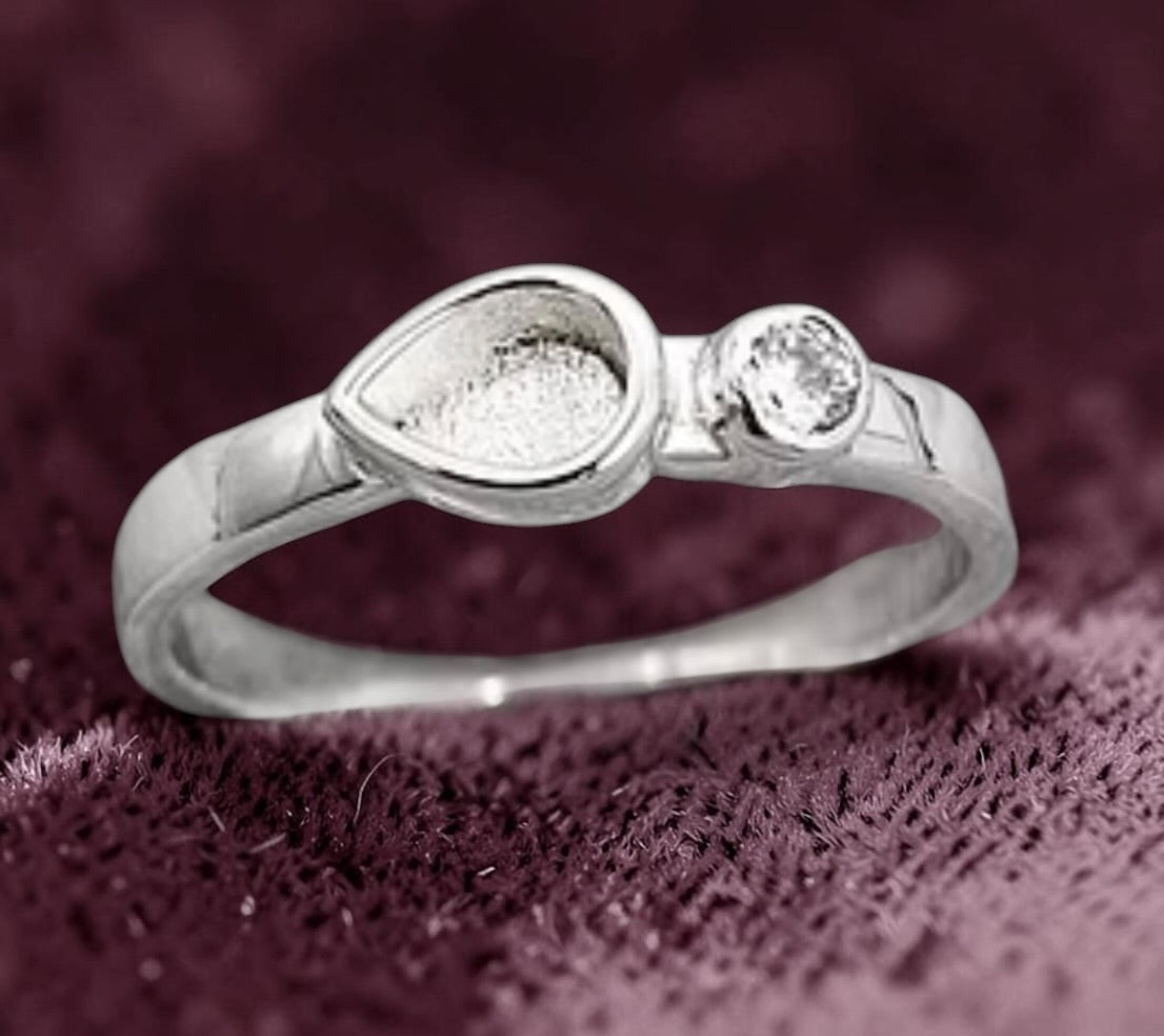 Crystal Ring 6
