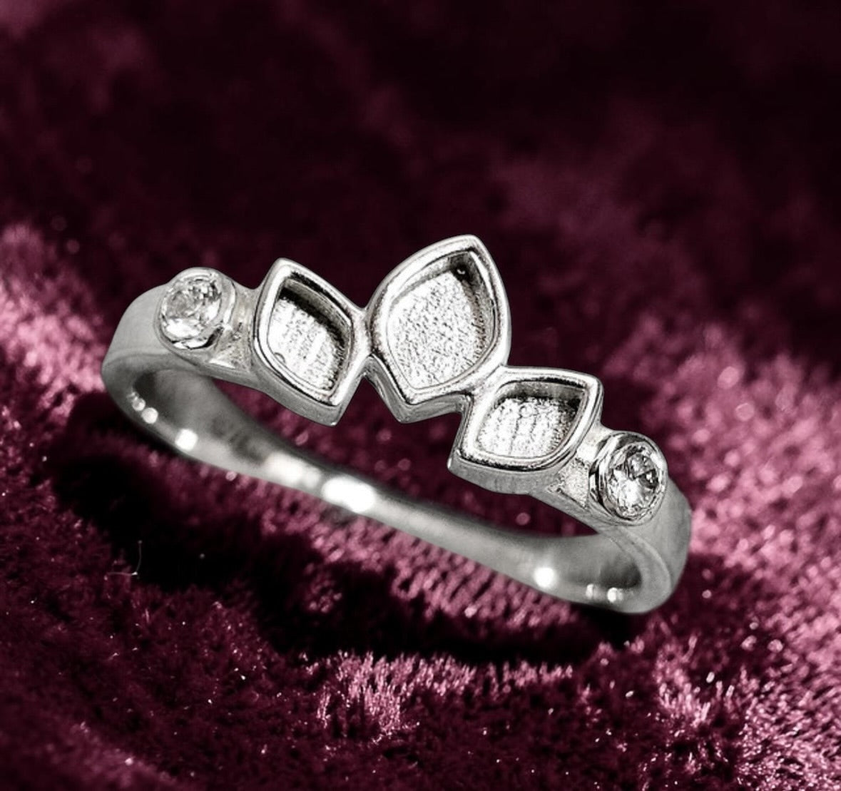 Crystal Ring 22