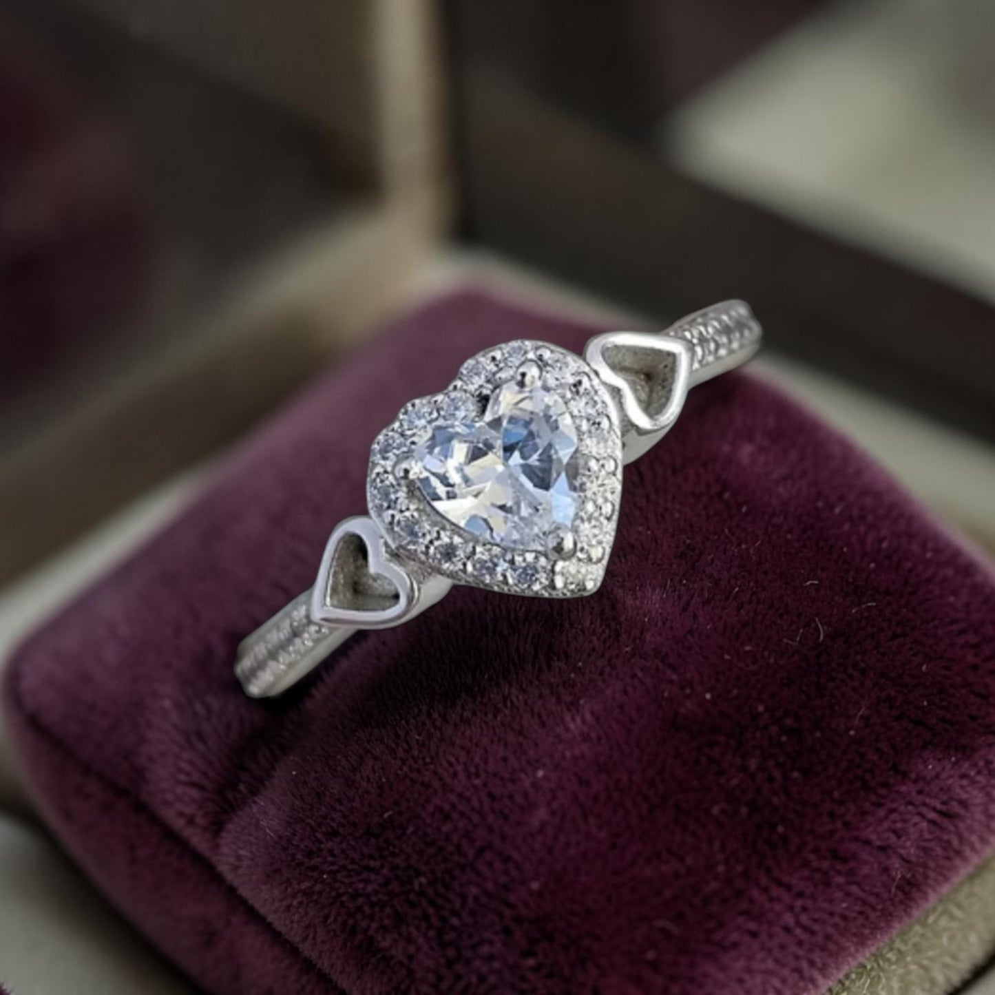 Crystal ring 31