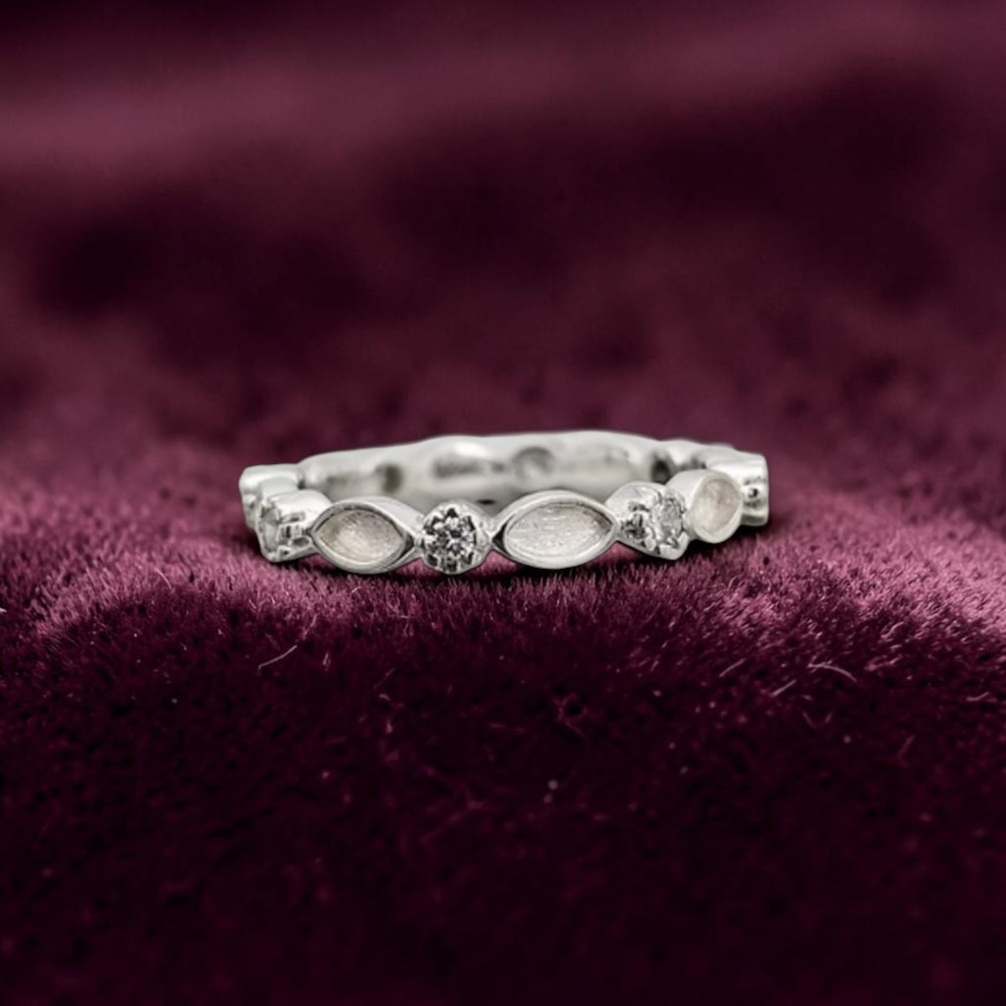 Crystal Ring 33