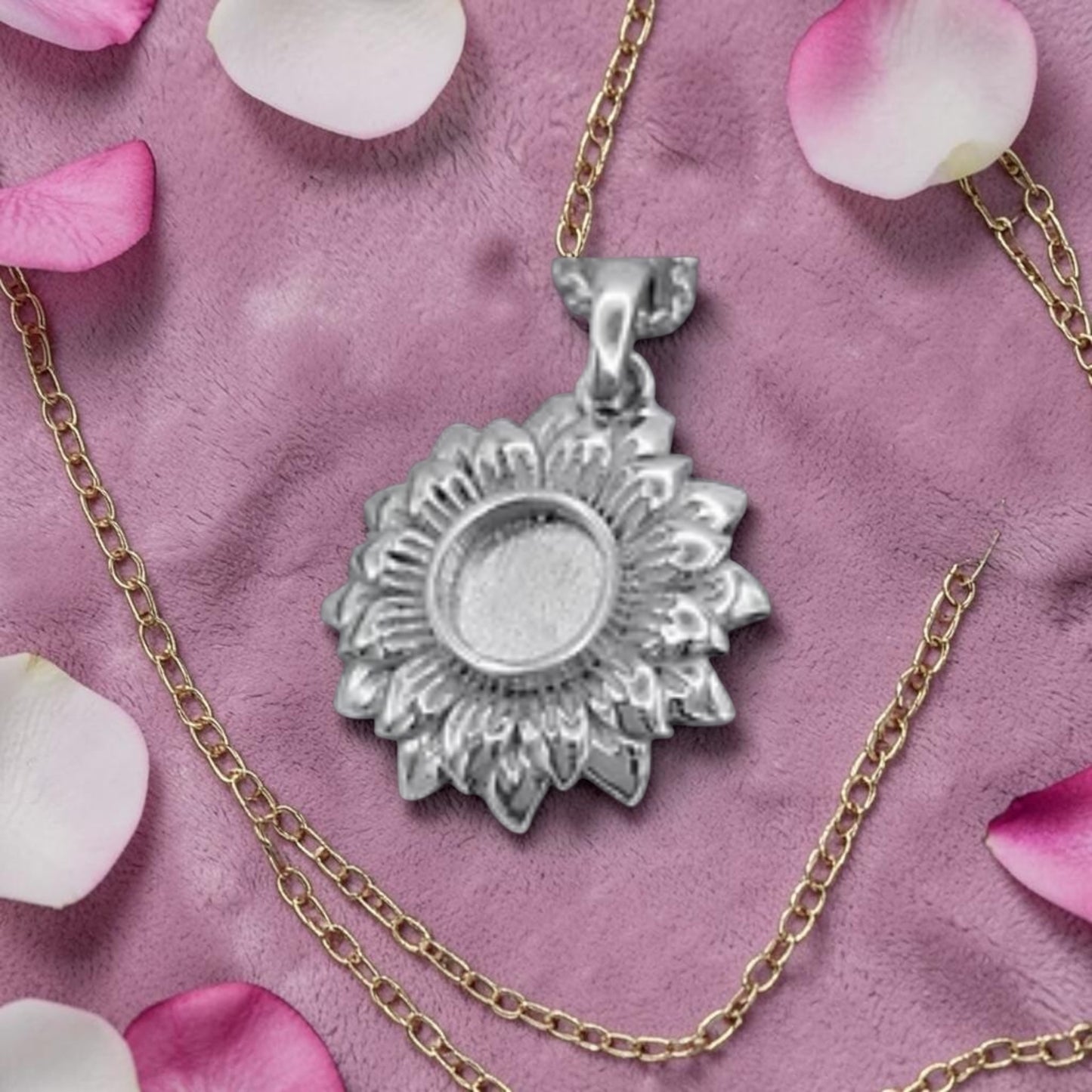 Pendant 9