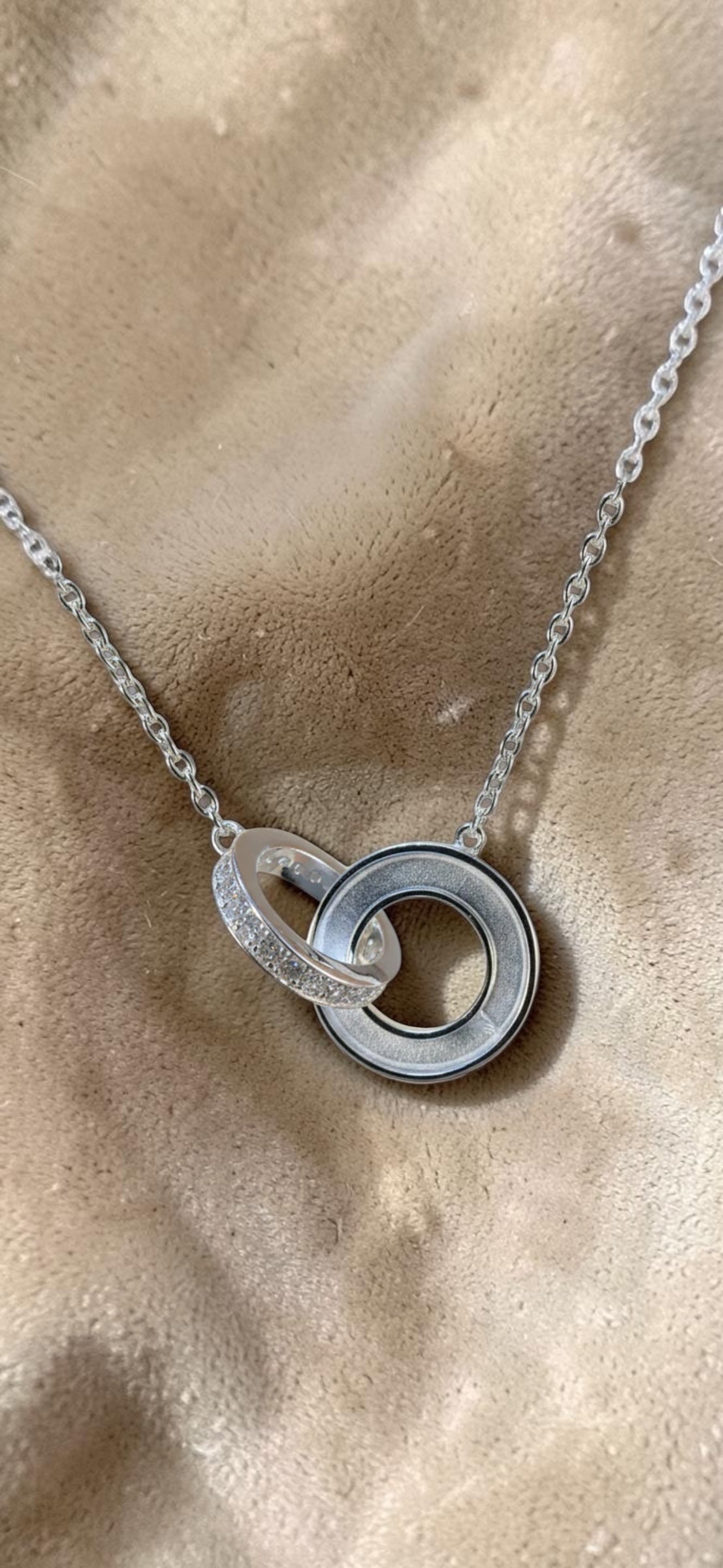 Pendant 85