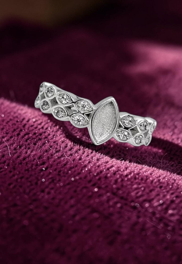 Crystal Ring 15