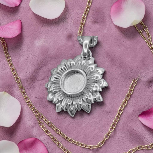 Pendant 9