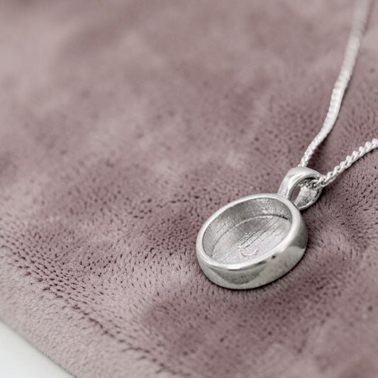 Pendant 15