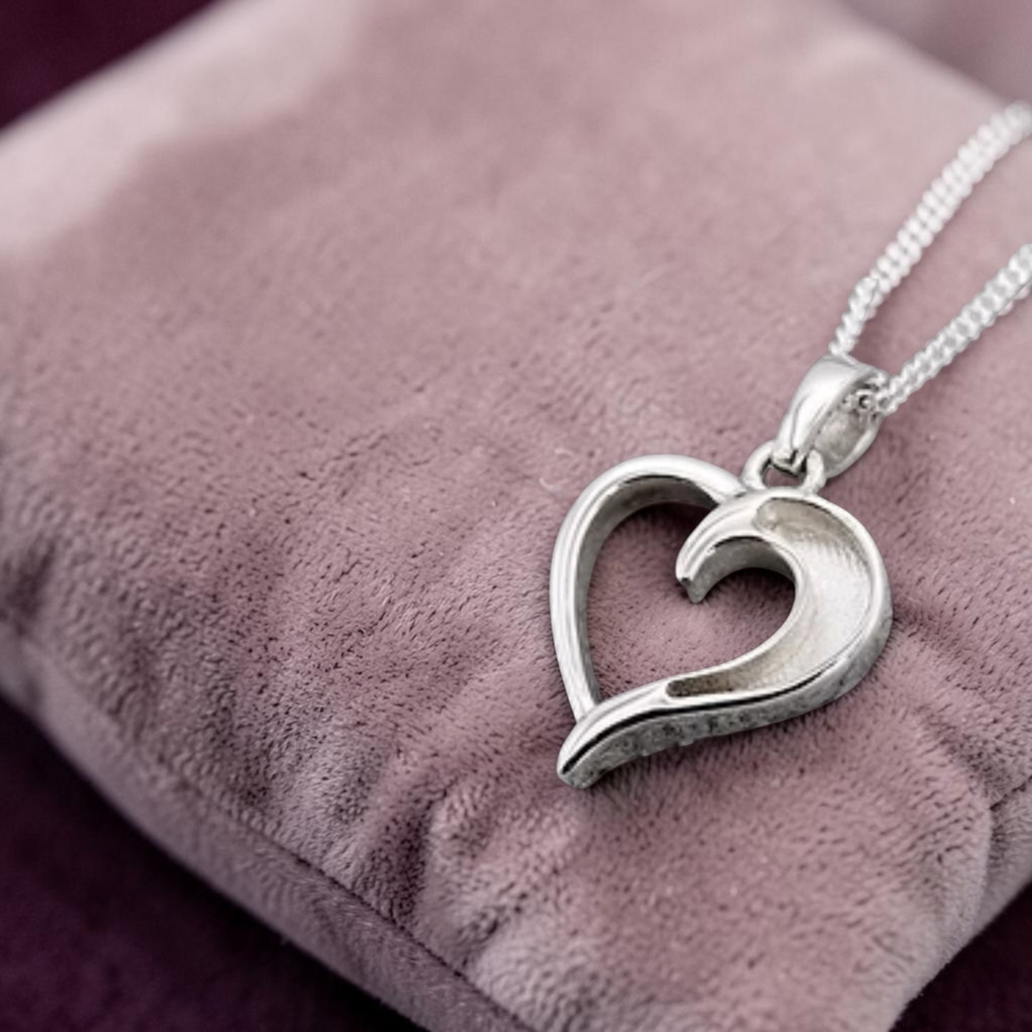 Pendant 19