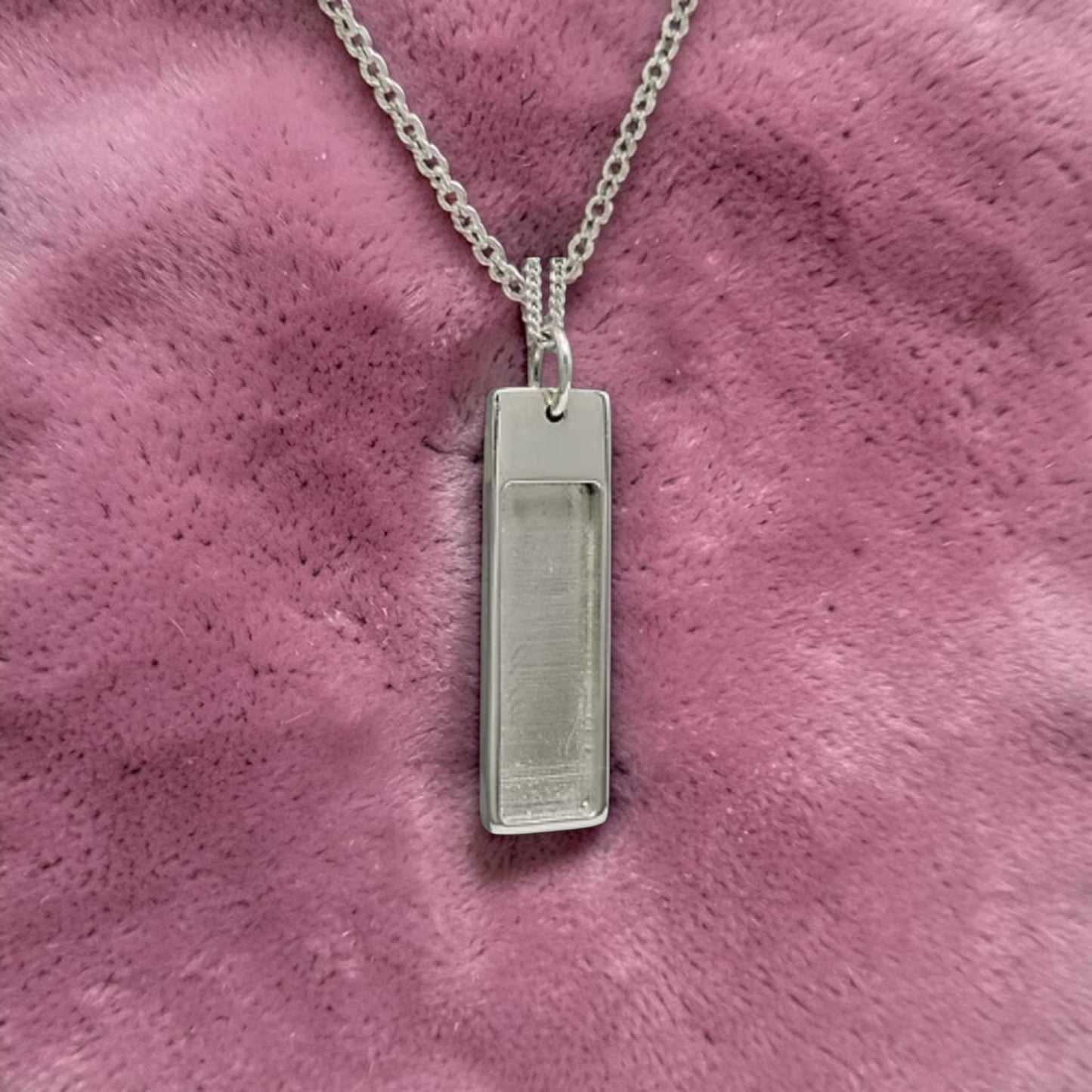 Pendant 23