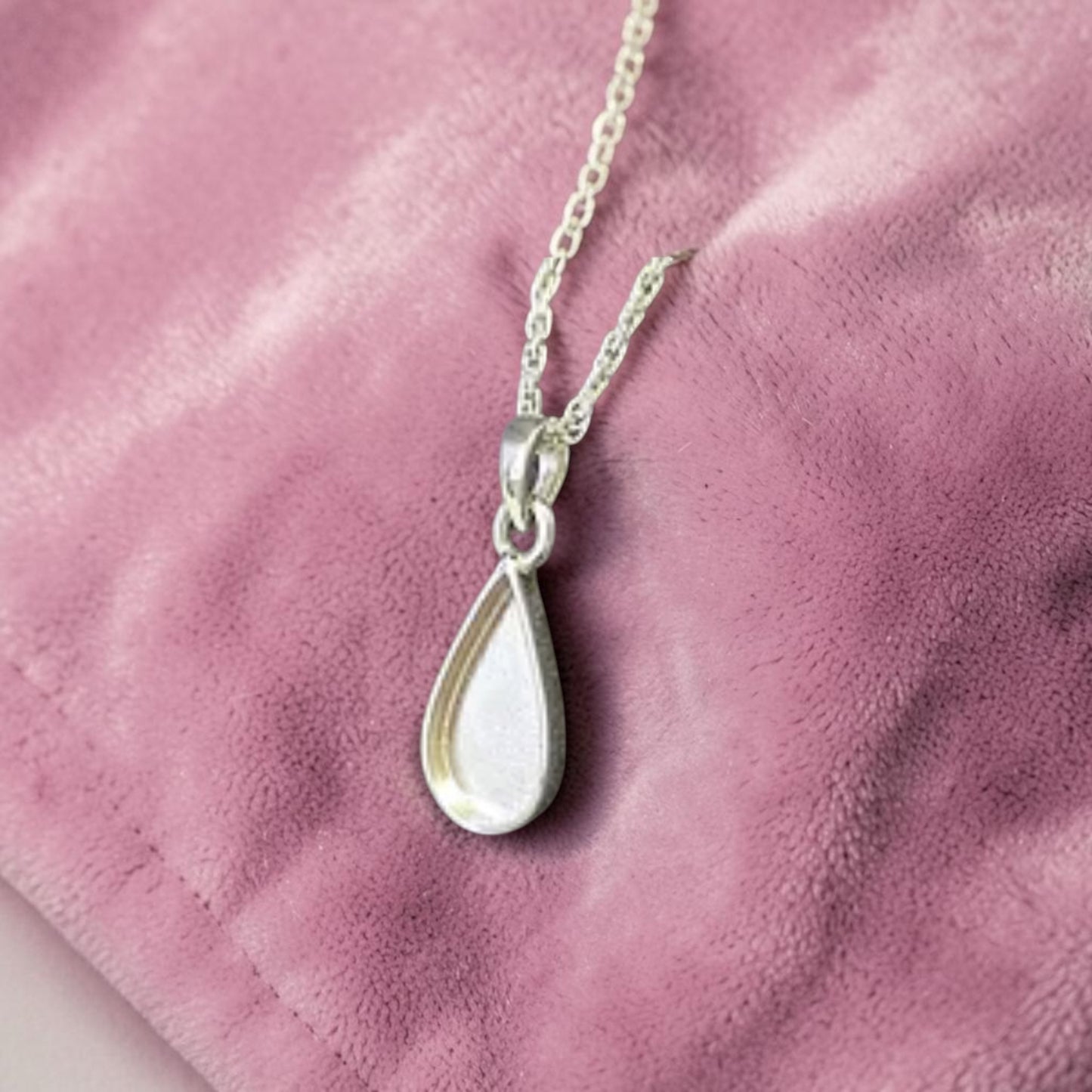 Pendant 39
