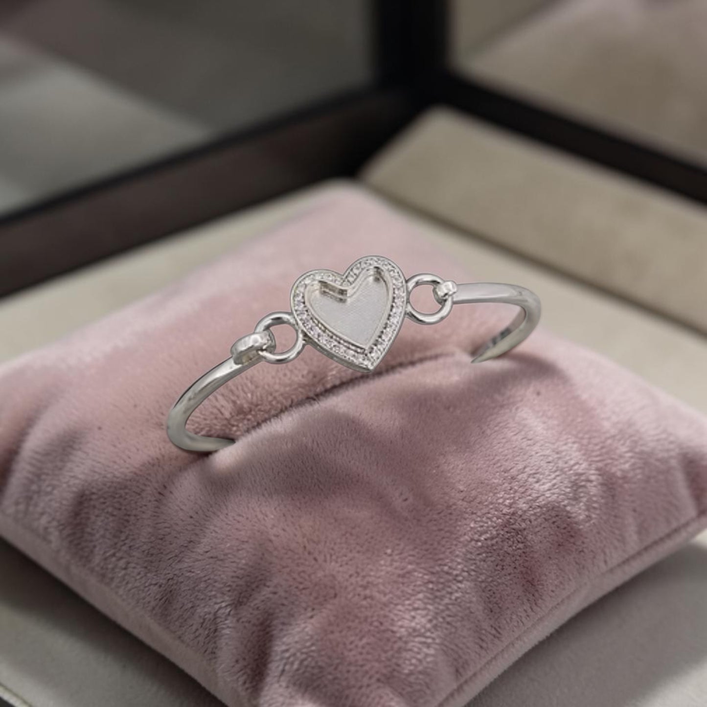 Bangle 7