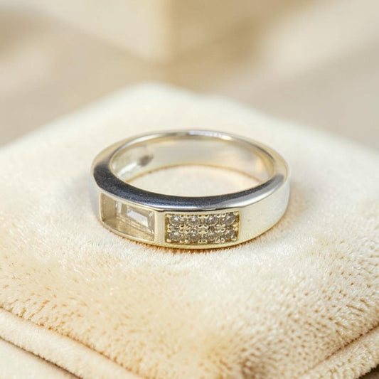 Crystal Ring 43