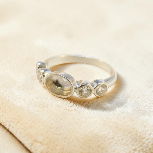 Crystal Ring 52