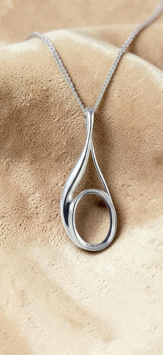 Pendant 45