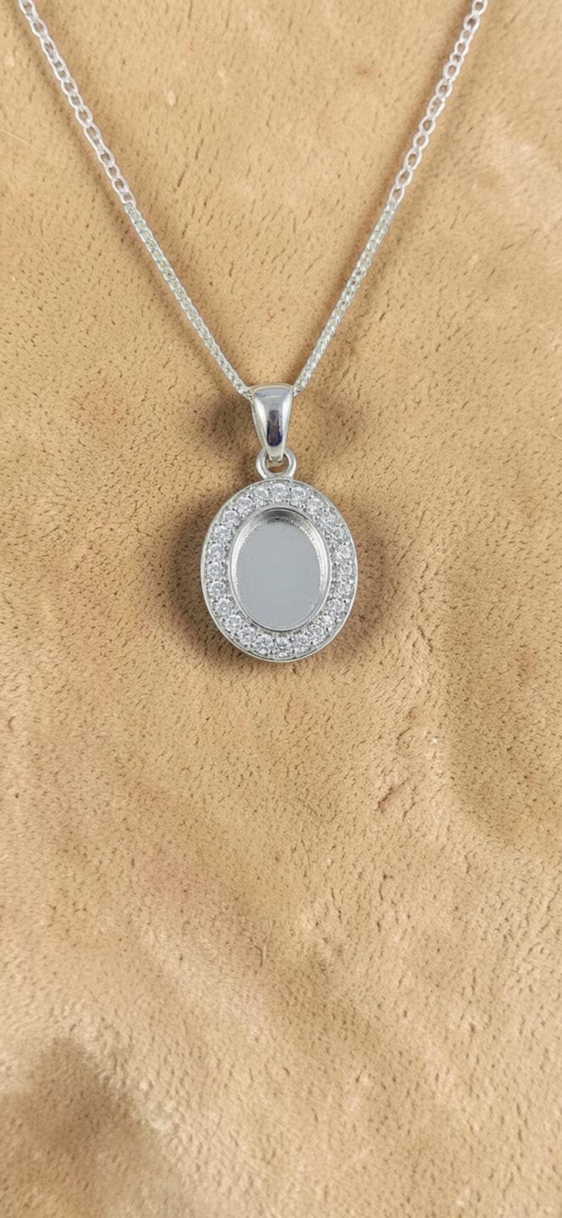 Pendant 59