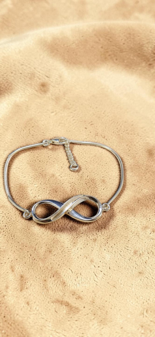 Bracelet 16