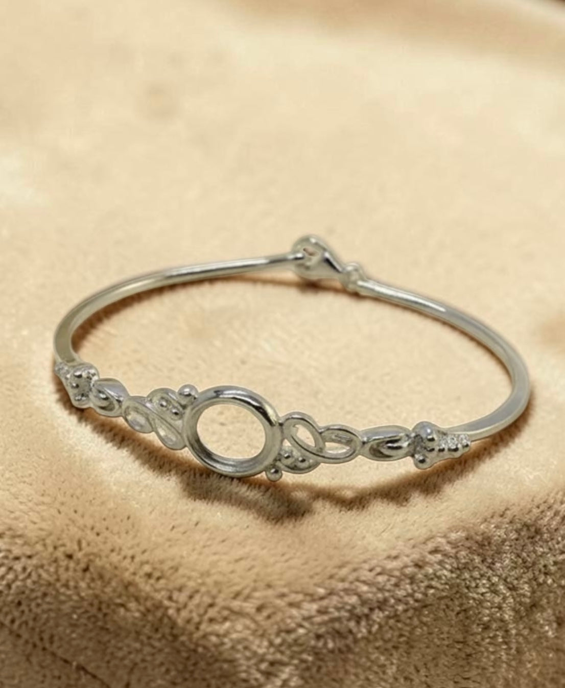 Bangle 12