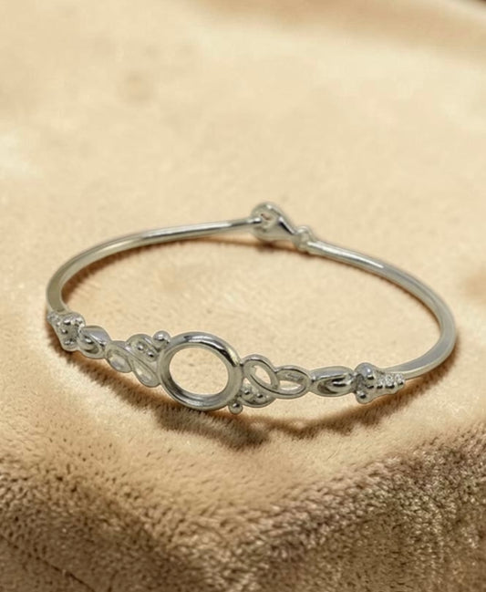 Bangle 12
